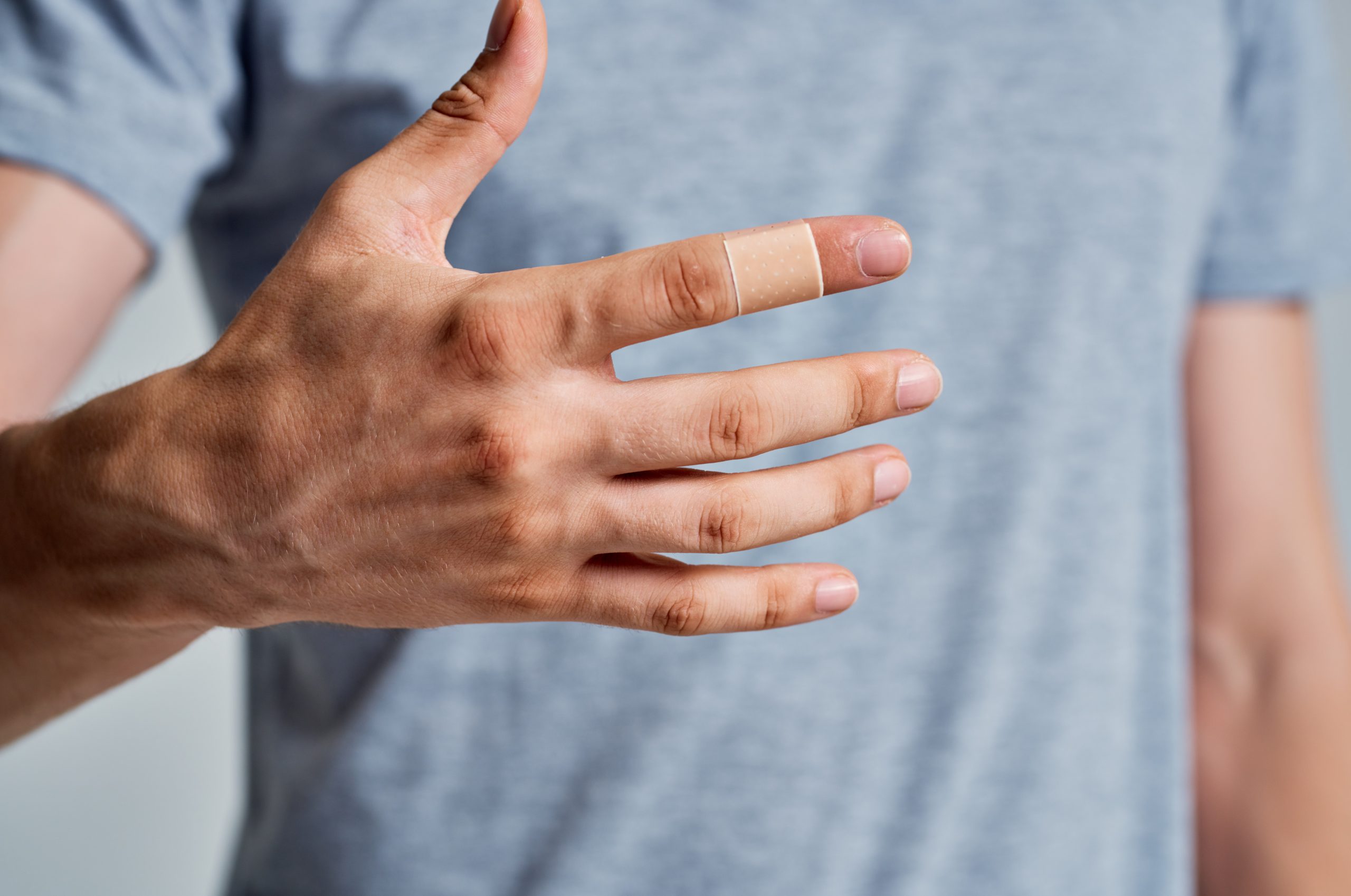 Óleo de semente de cânhamo acelera cicatrização de feridas e supera kollagenase