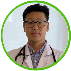 Picture of Dr. Felipe Omura