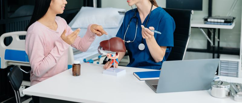 Doença hepática gordurosa não alcoólica: como CBD e THC atuam na proteção do fígado